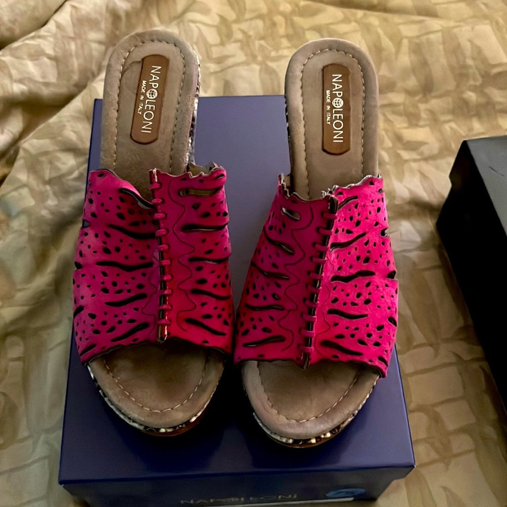 Fuschia wedge sandals.   Very unique
